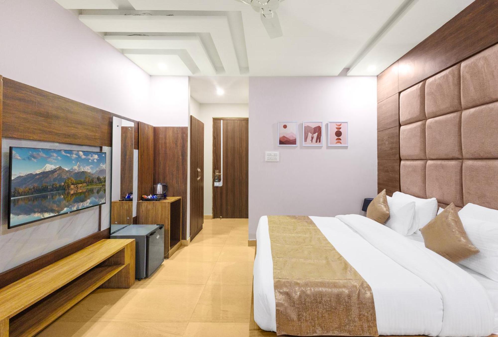 Stone Wood Hotel, Rishīkesh Eksteriør bilde